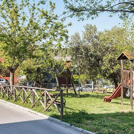 S027 - Sirolo, Nuovo Trilocale Con Terrazzo In Centro Apartman Kültér fotó