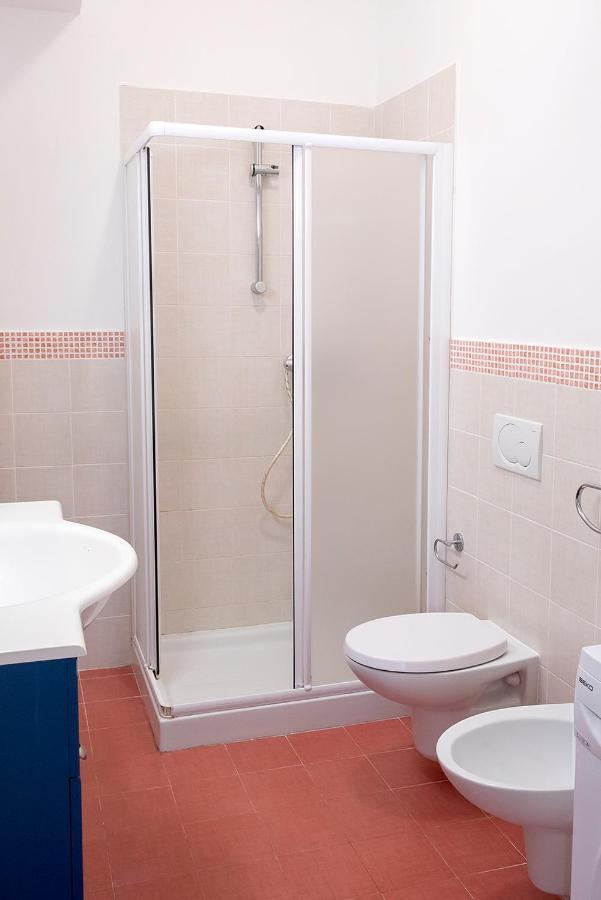 S027 - Sirolo, Nuovo Trilocale Con Terrazzo In Centro Apartman Kültér fotó